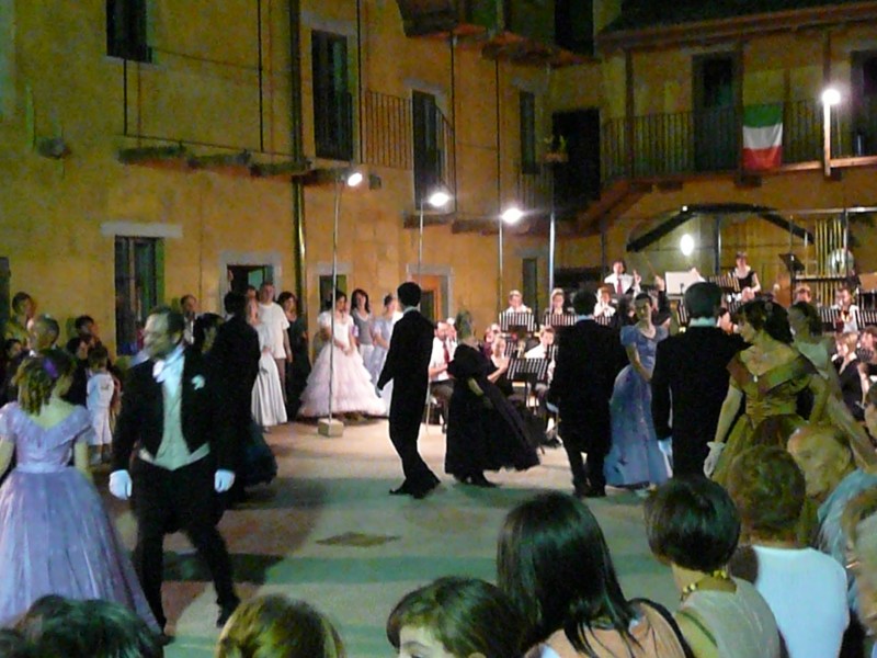 Esibizione con Filarmonica (28).jpg